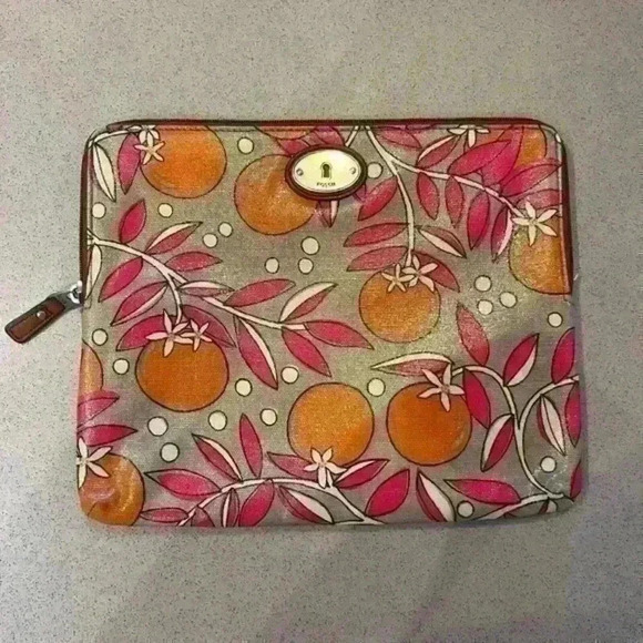 Fossil purse clutch iPad case - Picture 1 of 8